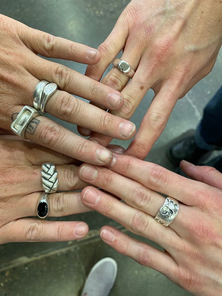 How to Choose the Right Jewelry Making Class for Your Skill Level