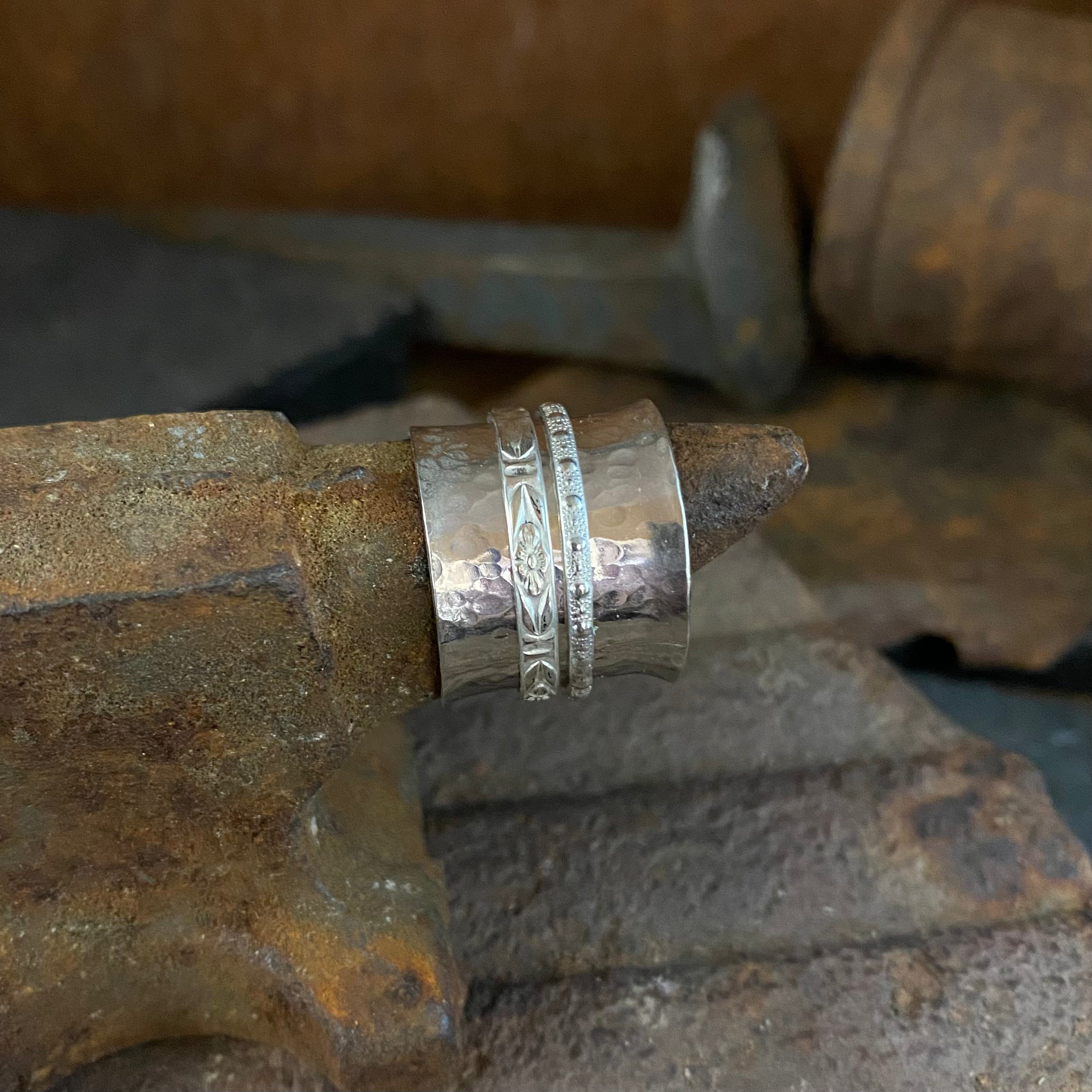 Spinner Ring Class: The Ring to Fidget With