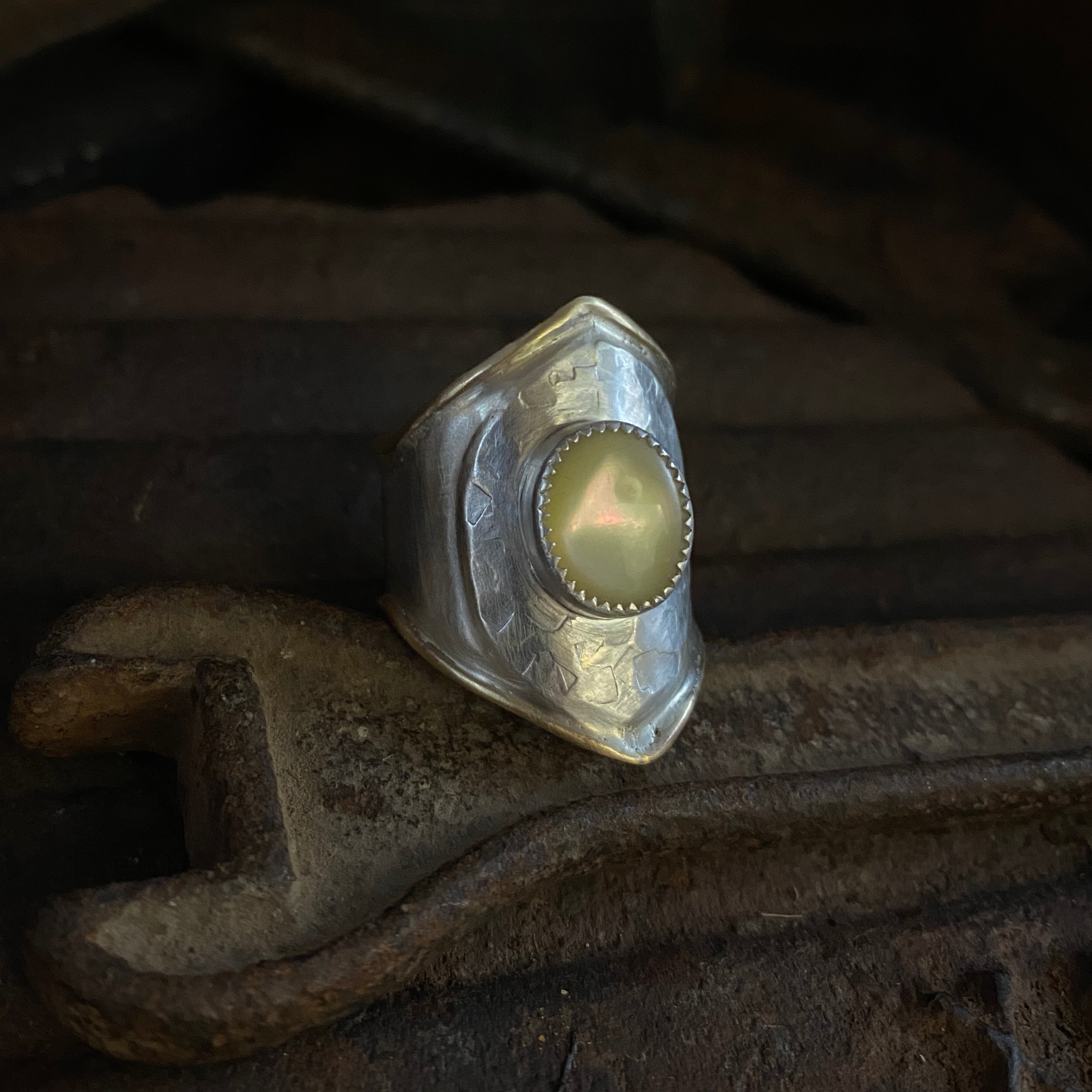 Layered Saddle Ring