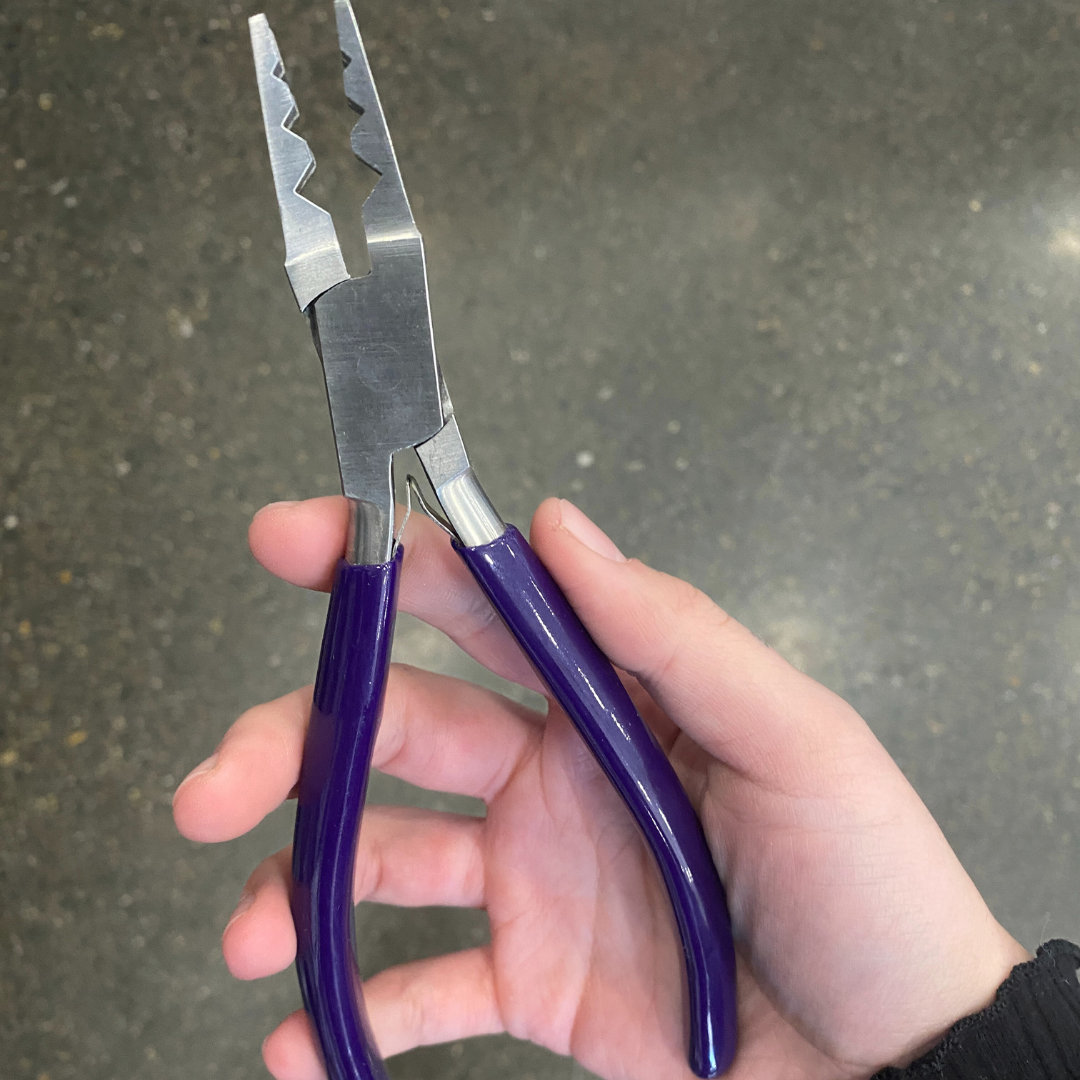 Tube cutting plier